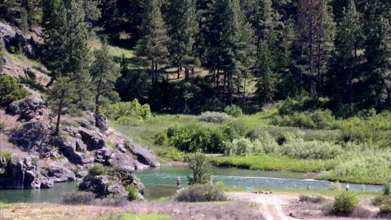 Photo of Others in Cascade