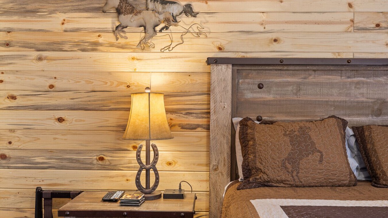 Photo of Bedroom in Hermosa