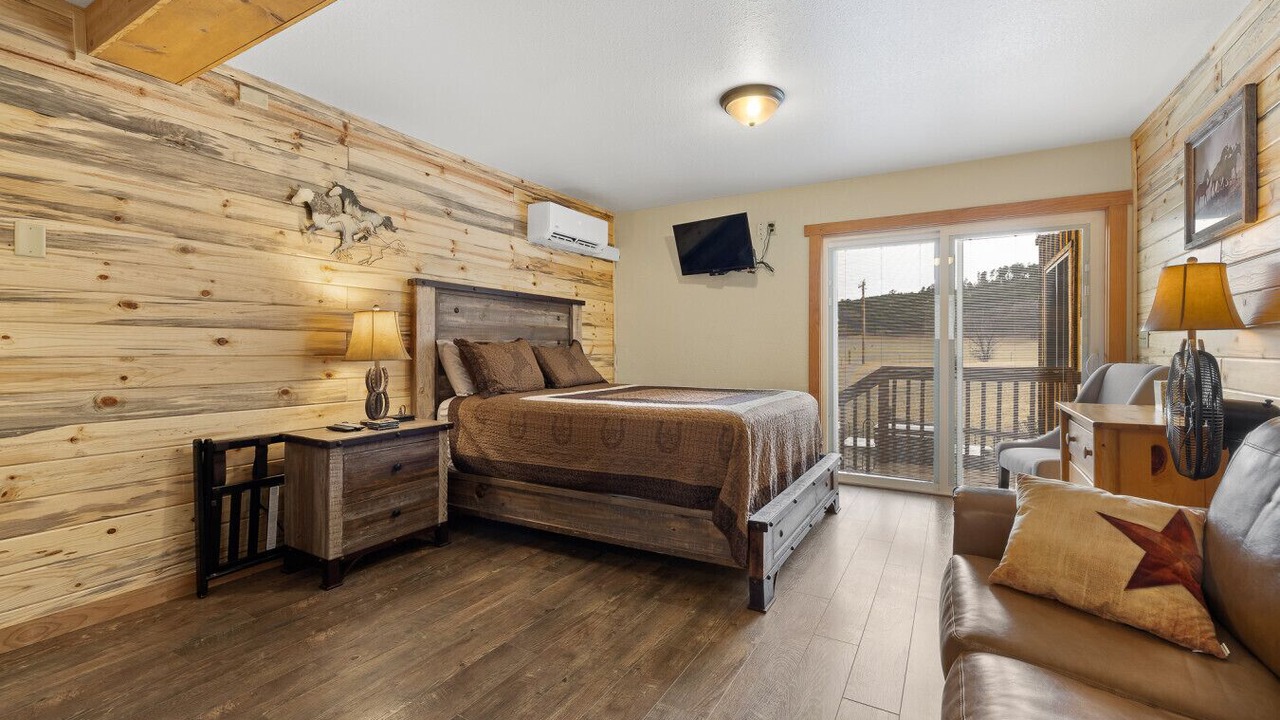 Photo of Bedroom in Hermosa