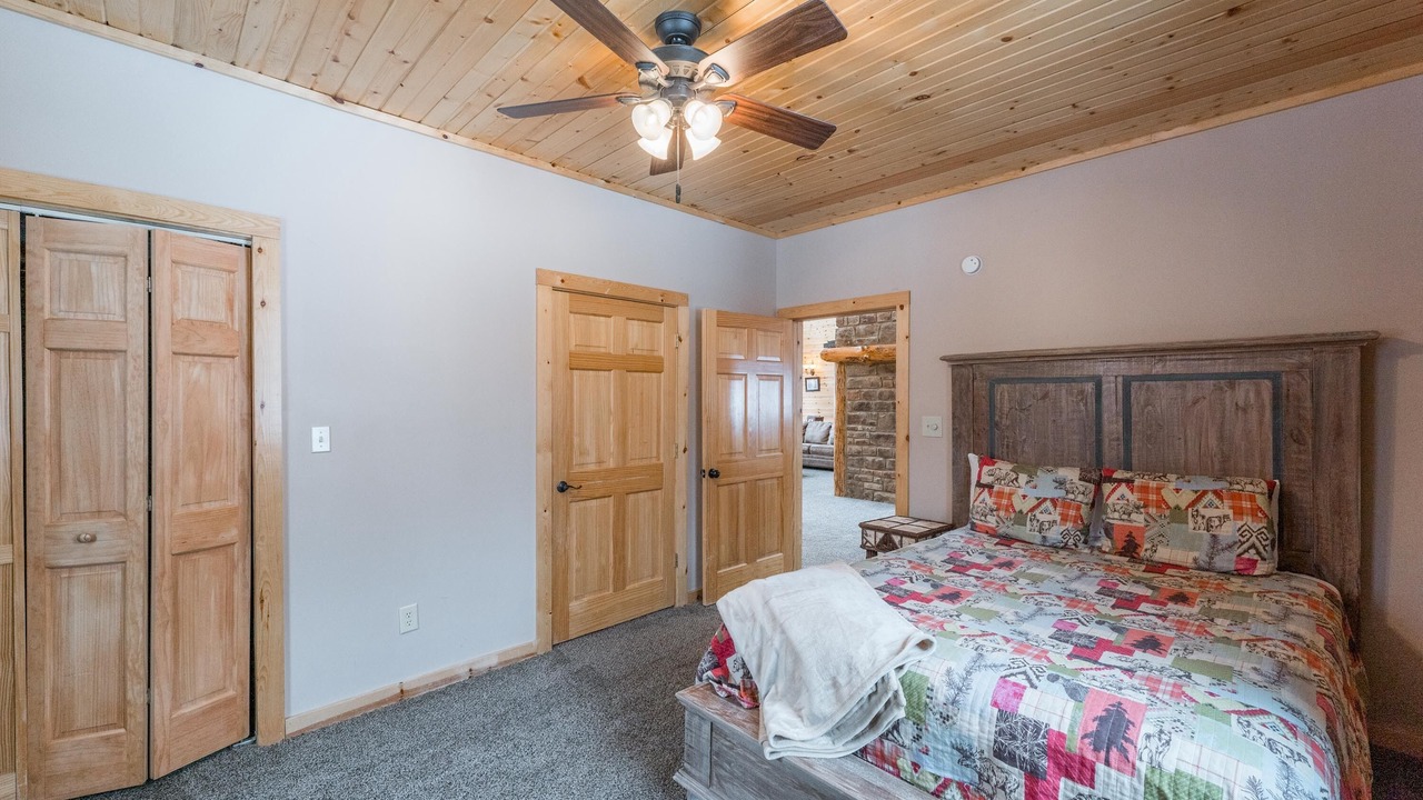 Photo of Bedroom in Rockbridge