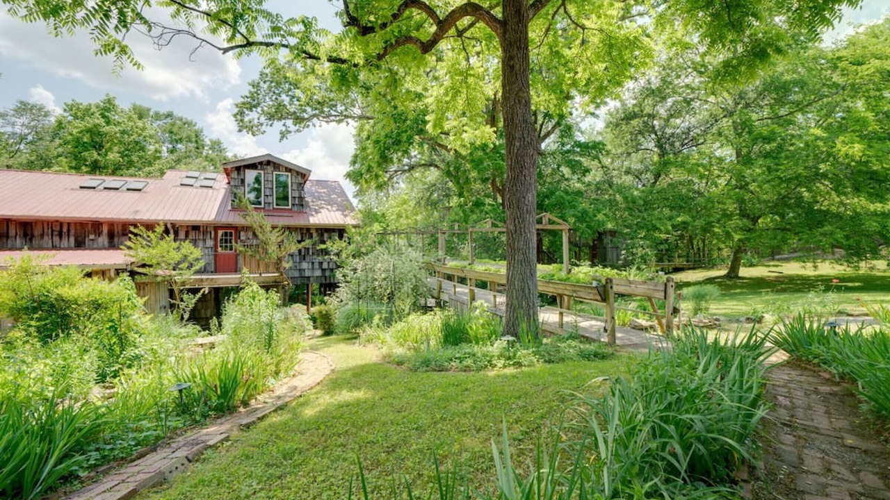 Photo of Outdoor in Springfield