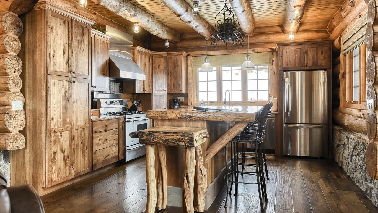 Photo of Kitchen in Lead