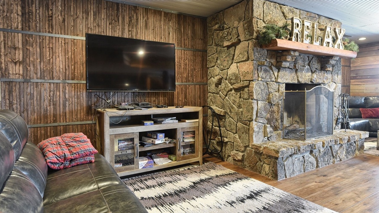 Photo of Livingroom in Lead