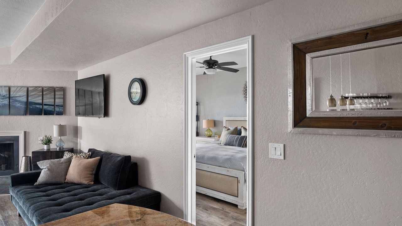 Photo of Livingroom in North Park City