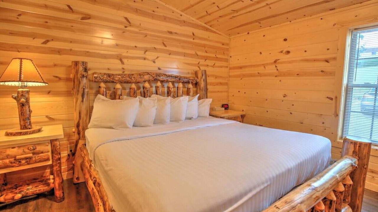 Photo of Bedroom in Millersburg