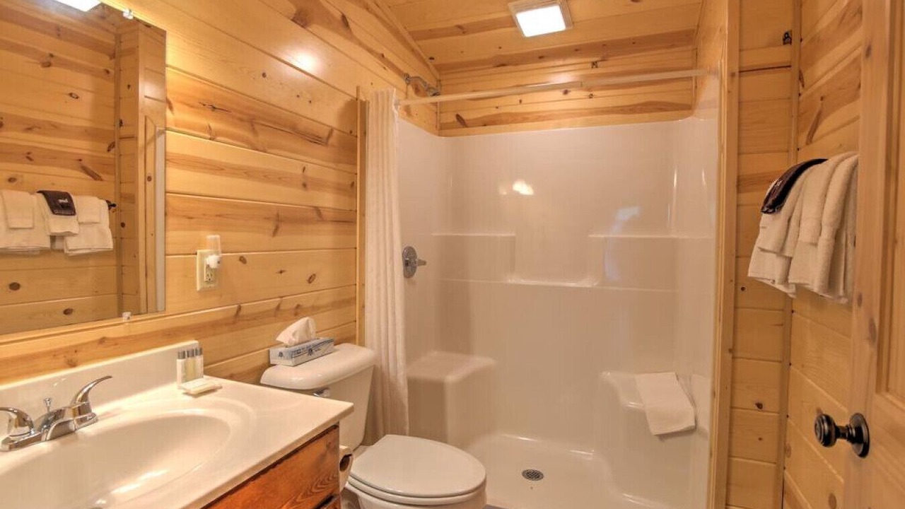 Photo of Bathroom in Millersburg