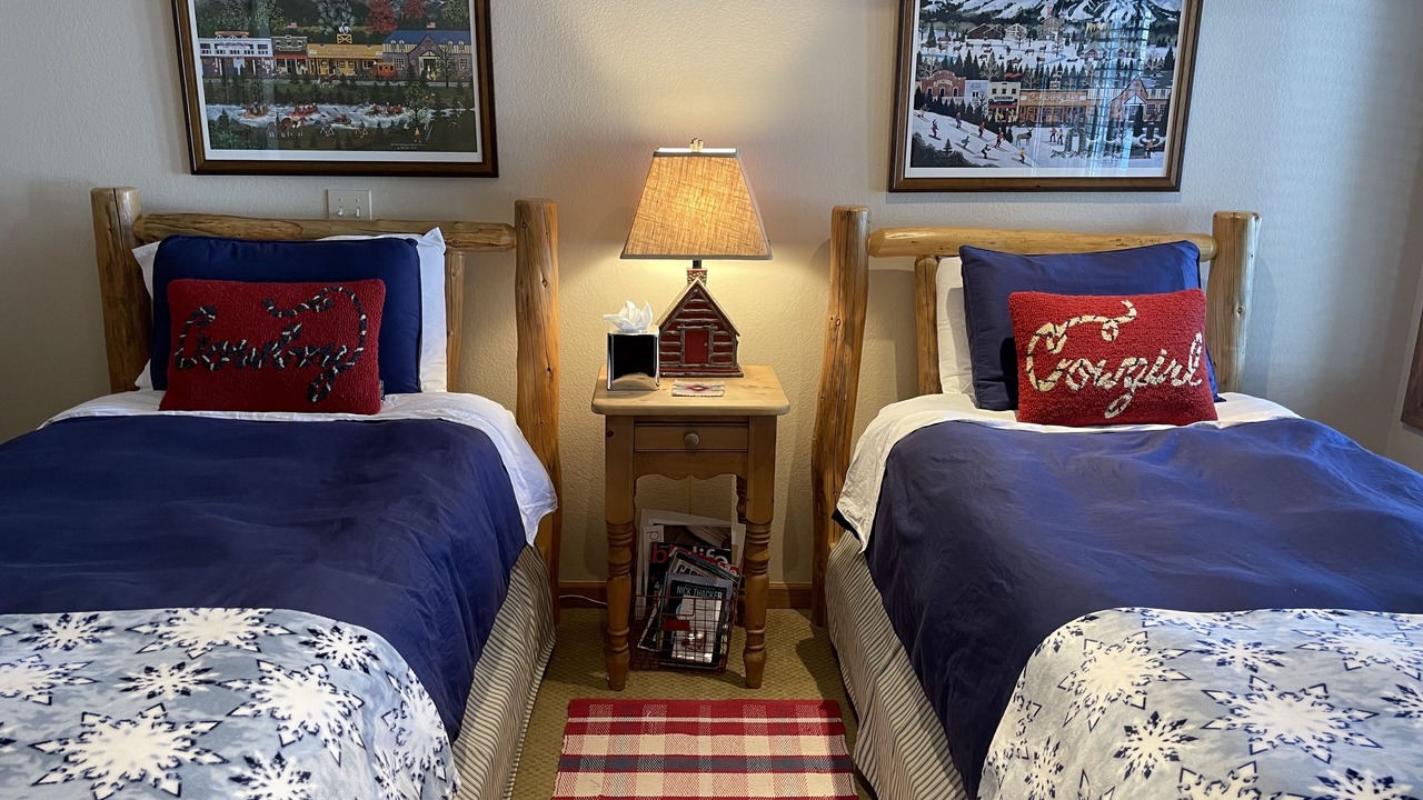 Photo of Bedroom in Teton Pines