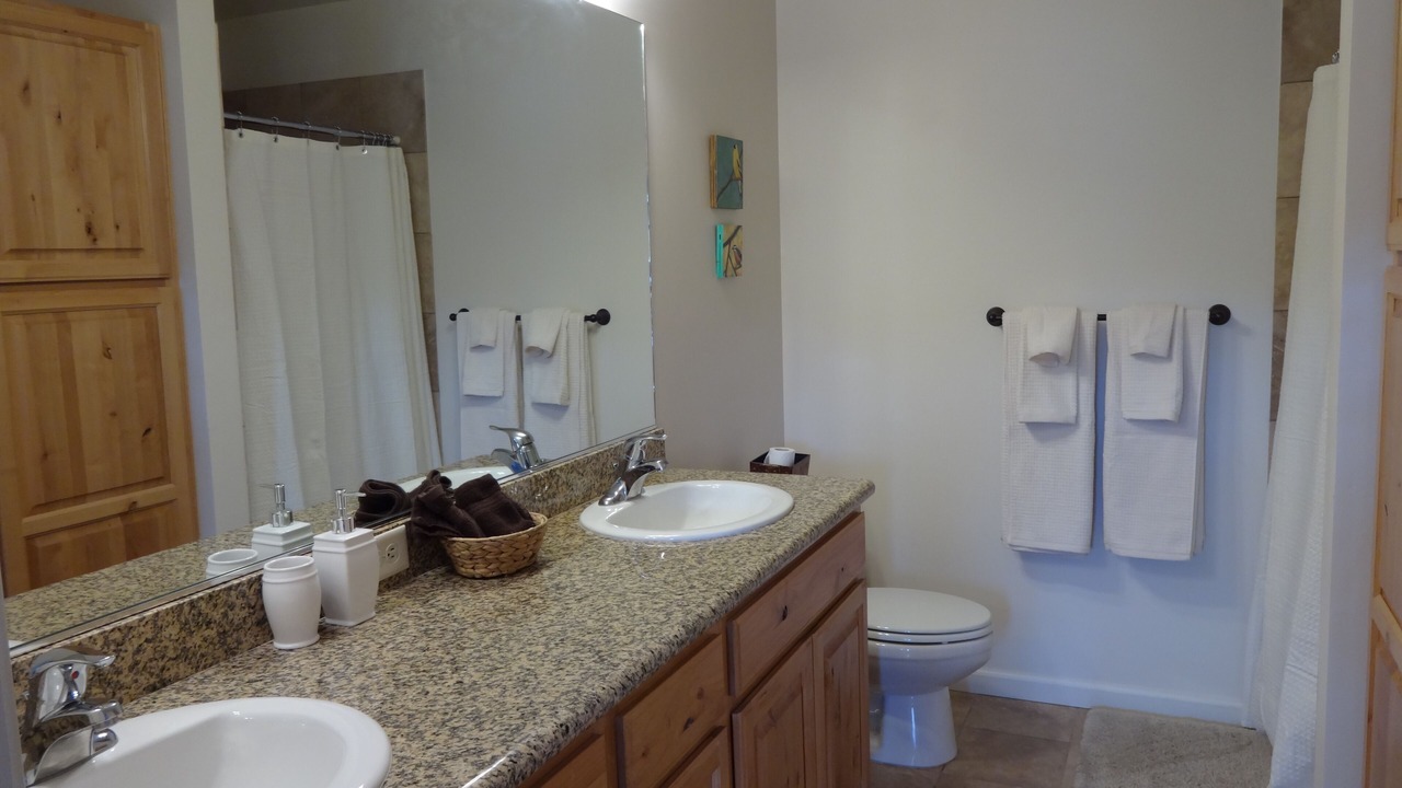 Photo of Bathroom in Sage Hen