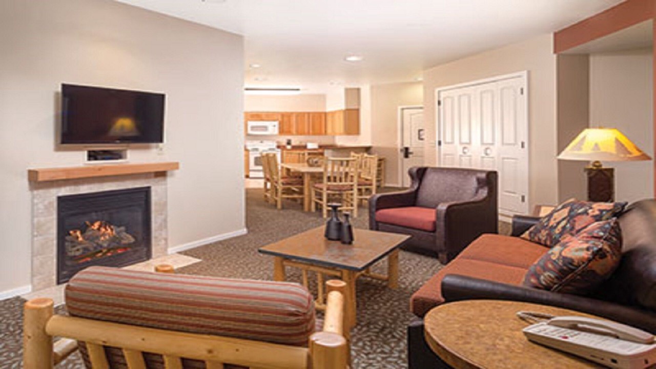 Photo of Livingroom in West Yellowstone