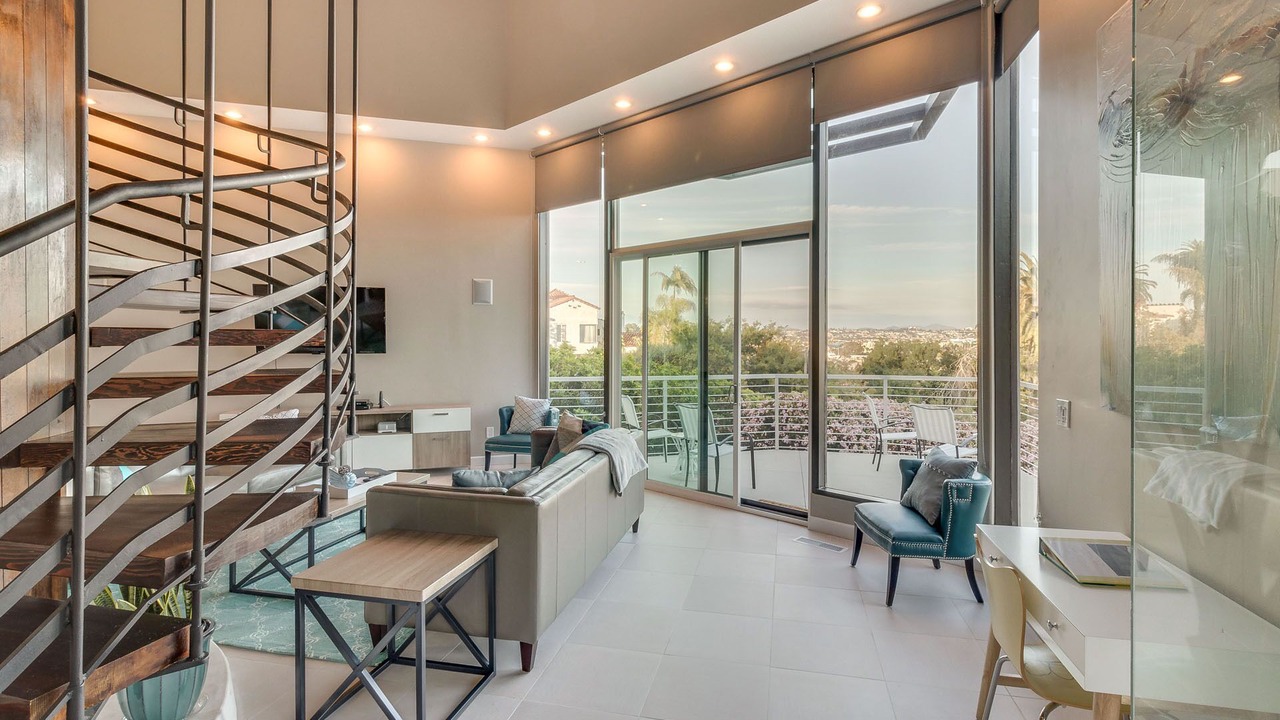 Photo of Livingroom in Point Loma