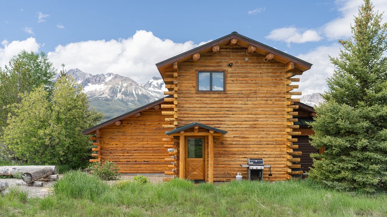 Photo of Outdoor in Stanley