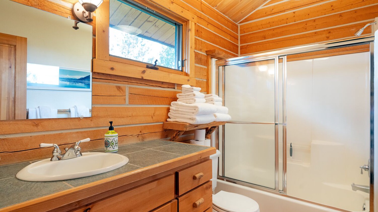 Photo of Bathroom in Stanley
