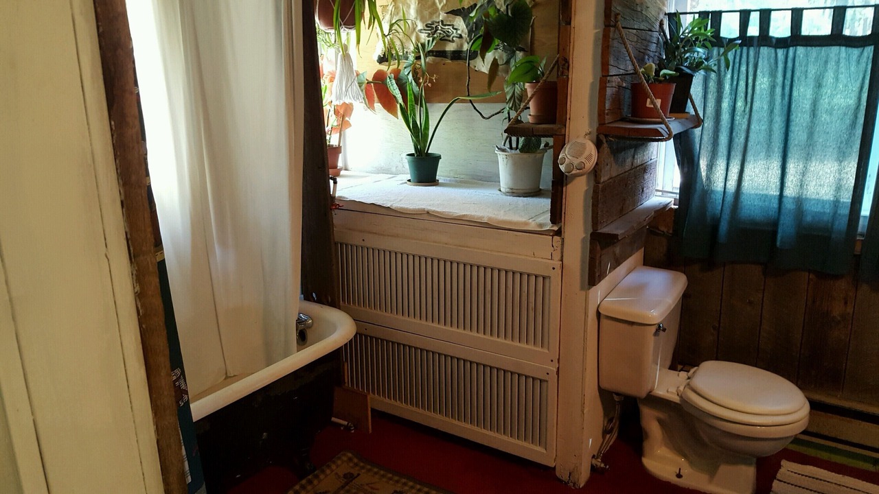 Photo of Bathroom in Clinton