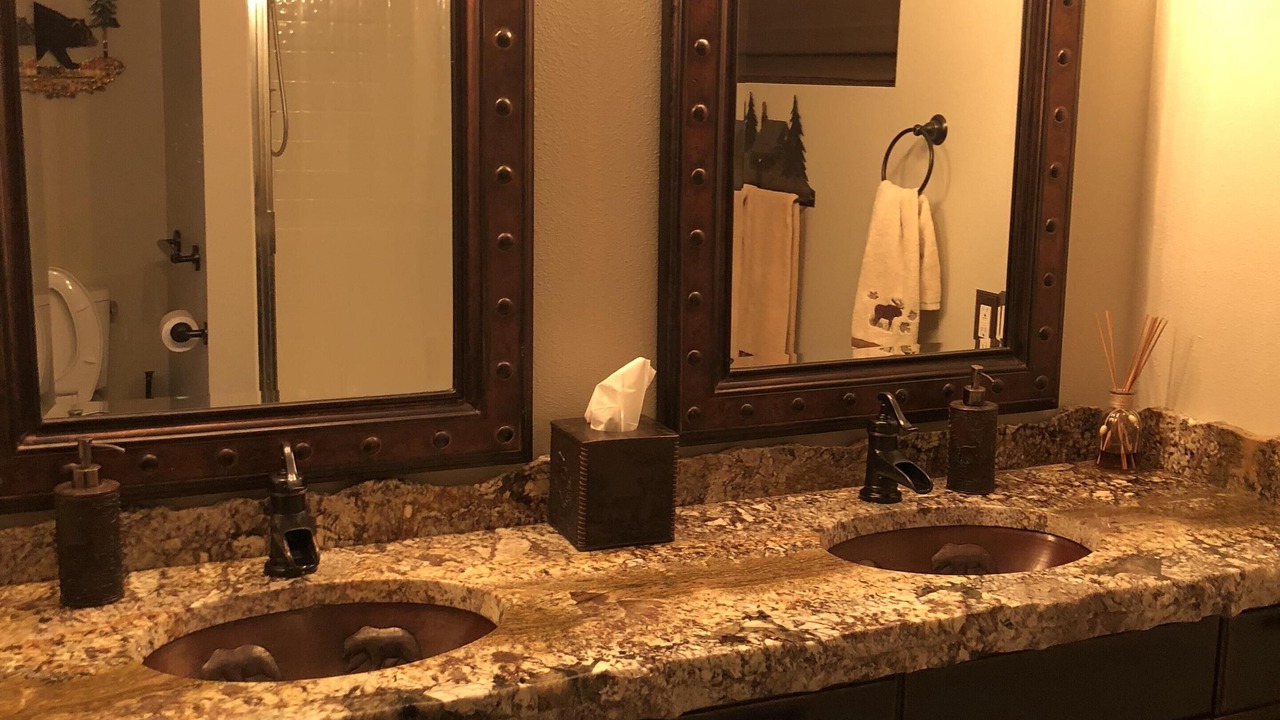 Photo of Bathroom in Marion