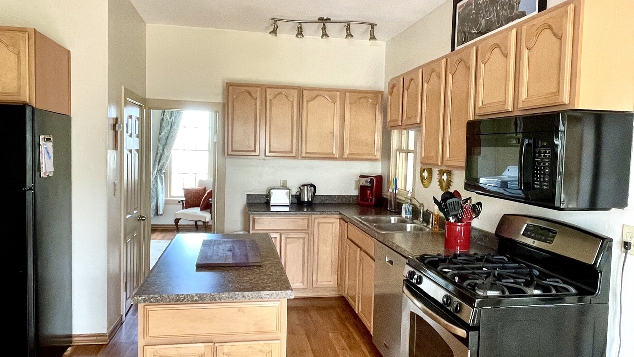 Photo of Kitchen in Story