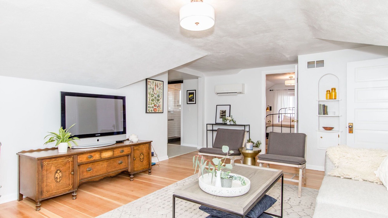 Photo of Bedroom in North End