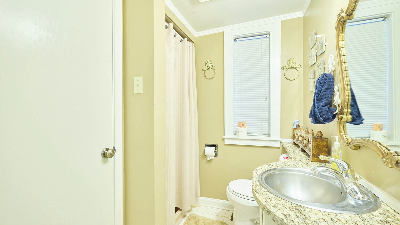 Photo of Bathroom in Mid America