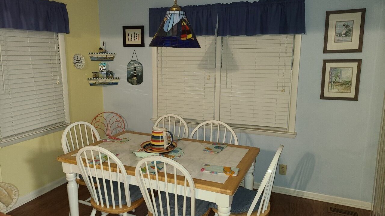 Photo of Livingroom in Sunset Beach