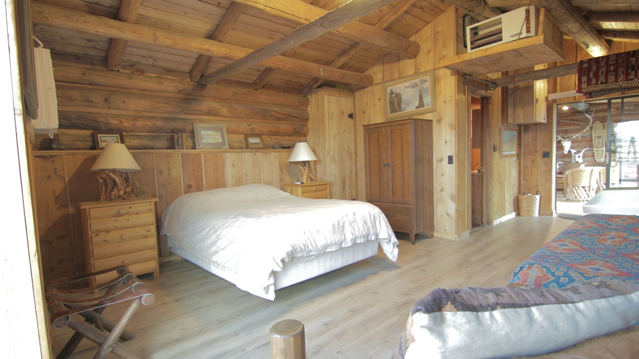 Photo of Bedroom in Ralston
