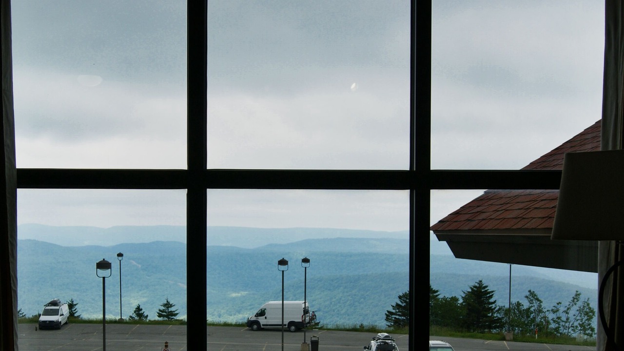 Photo of Bedroom in Snowshoe
