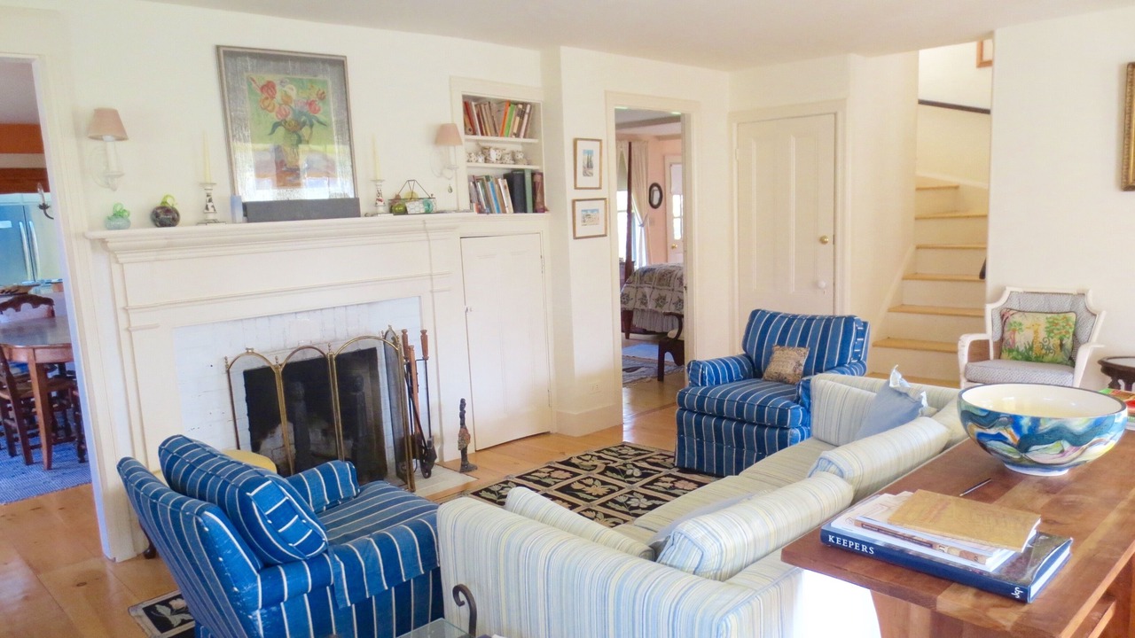 Photo of Livingroom in Siasconset