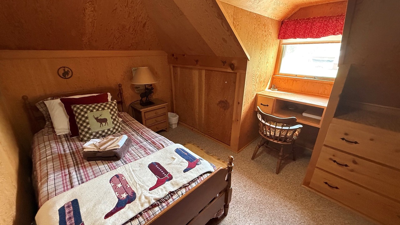 Photo of Bedroom in Ennis