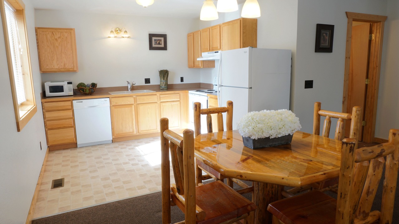 Photo of Kitchen in West Yellowstone
