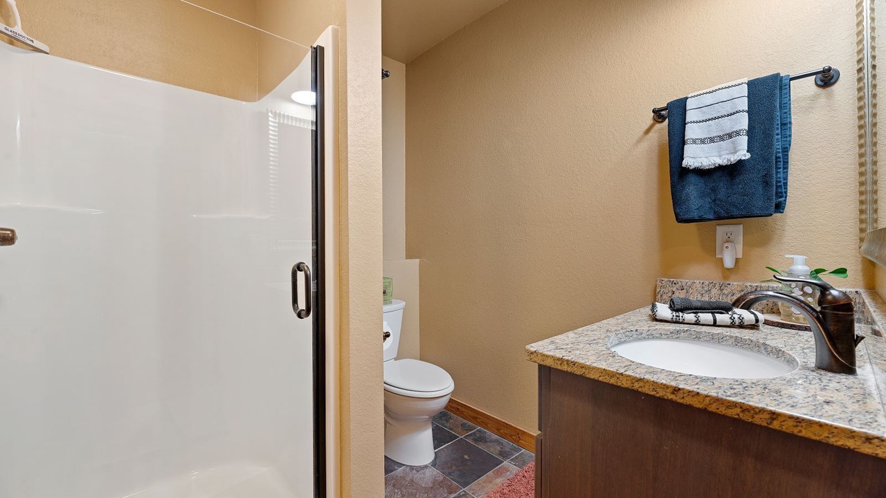 Photo of Bathroom in Deadwood