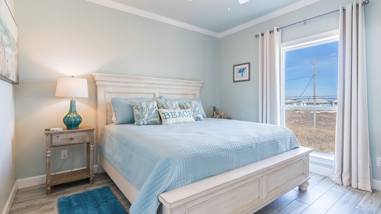 Photo of Bedroom in Dauphin Island