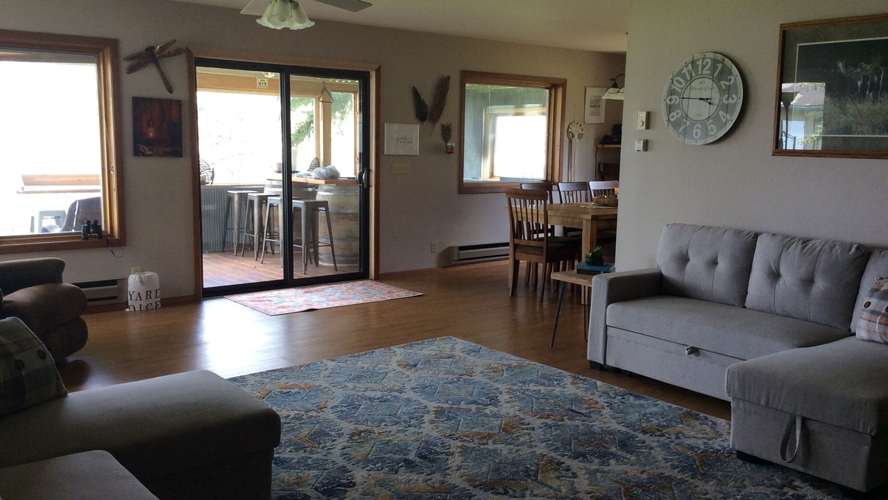 Photo of Livingroom in Big Arm