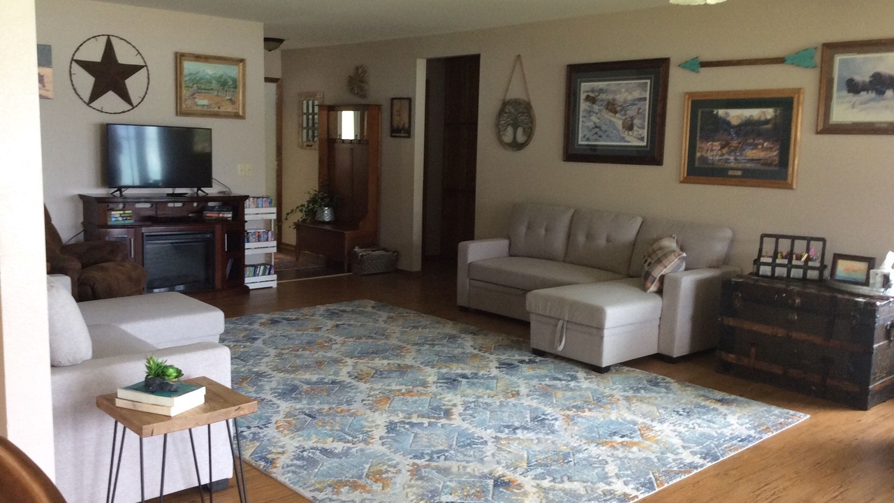 Photo of Livingroom in Big Arm