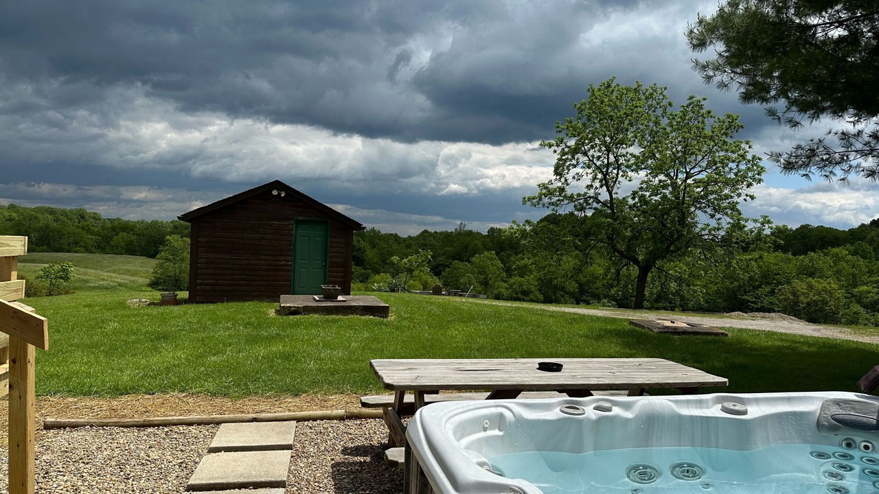 Photo of Outdoor in Nelsonville