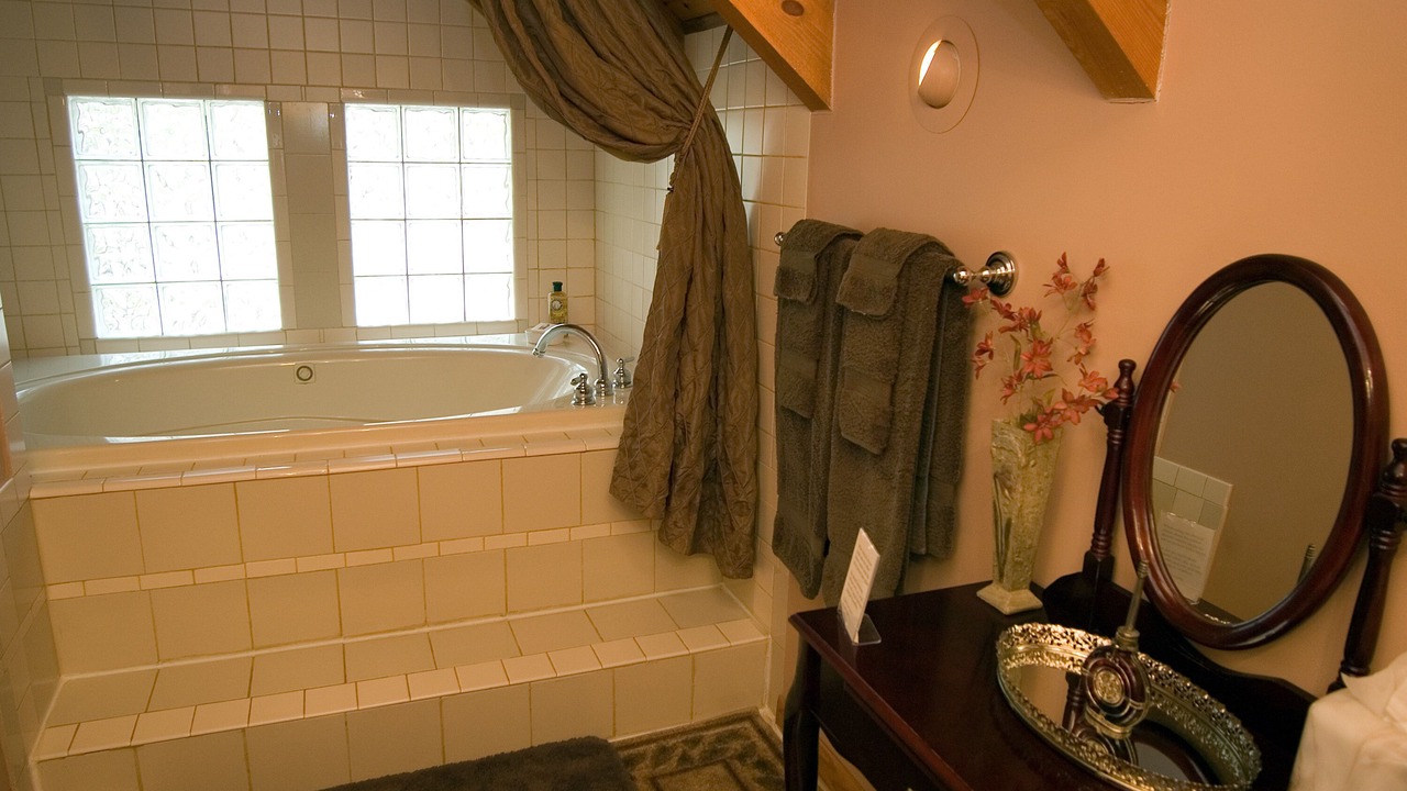 Photo of Bathroom in Compton