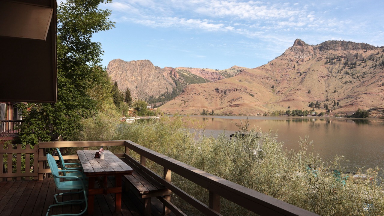 Photo of Outdoor in Salmon