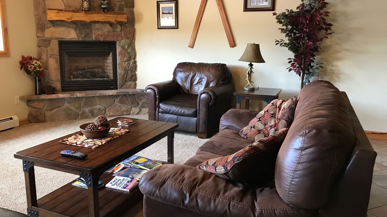 Photo of Livingroom in East Glacier Park
