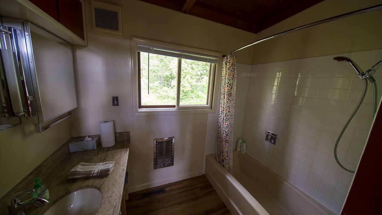 Photo of Bathroom in Polson