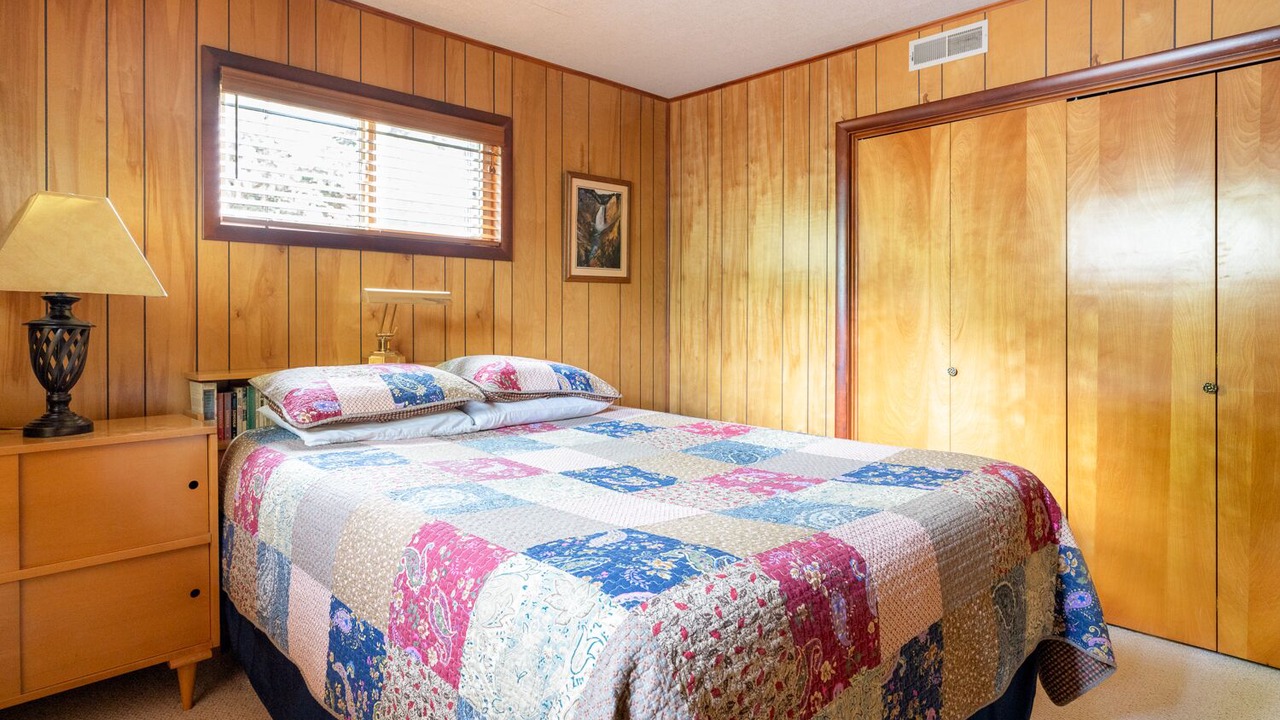 Photo of Bedroom in Stanley