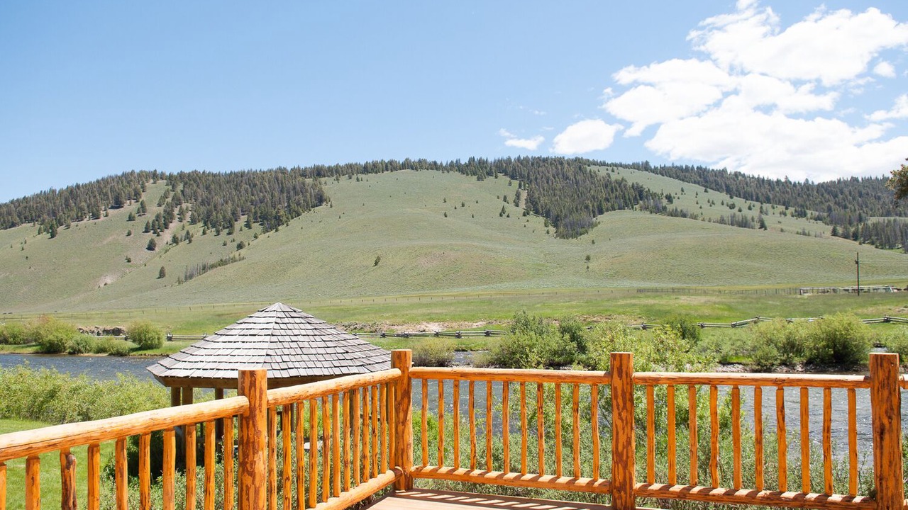 Photo of Outdoor in Stanley