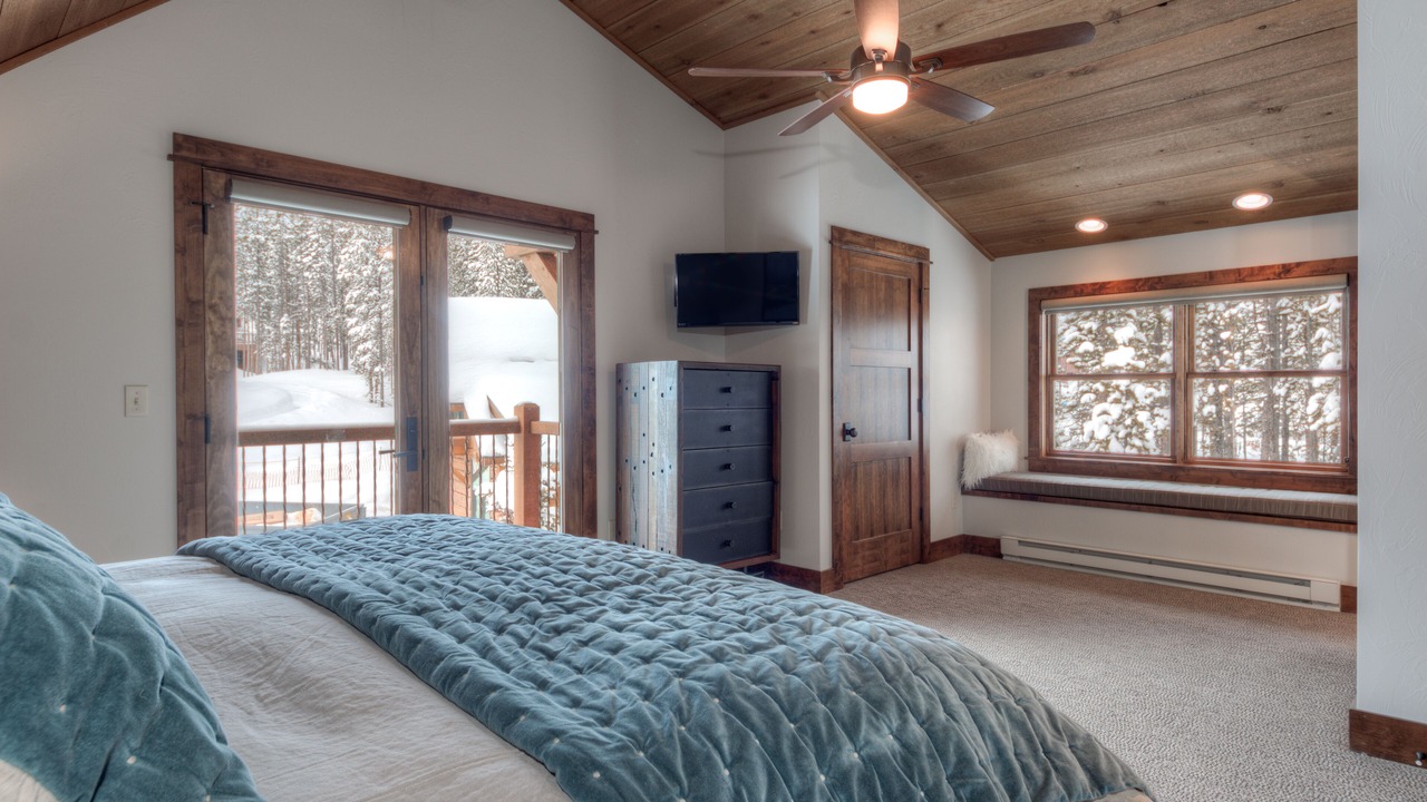 Photo of Bedroom in Powder Ridge