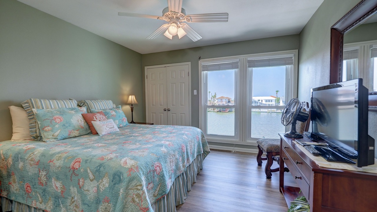 Photo of Bedroom in Corpus Christi