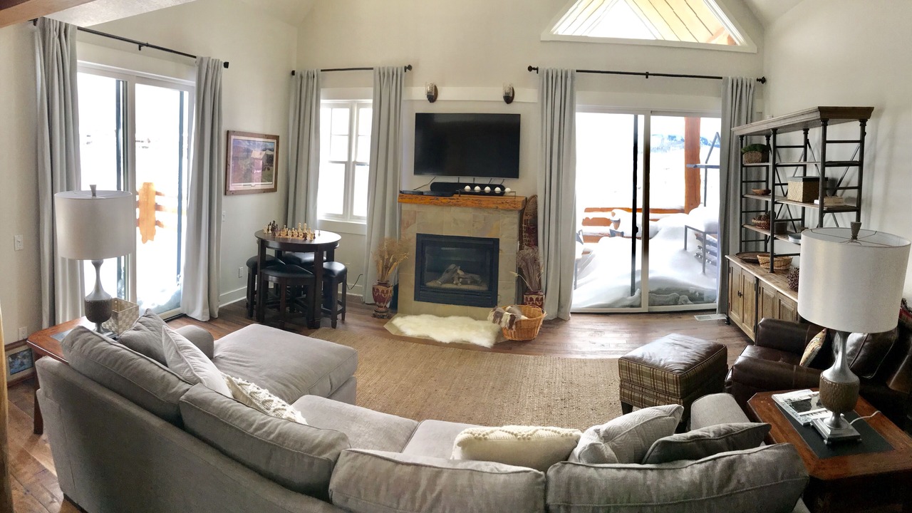 Photo of Bedroom in Saddle Ridge