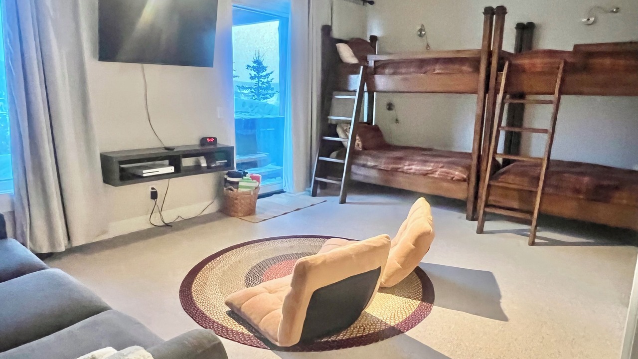 Photo of Bedroom in Saddle Ridge