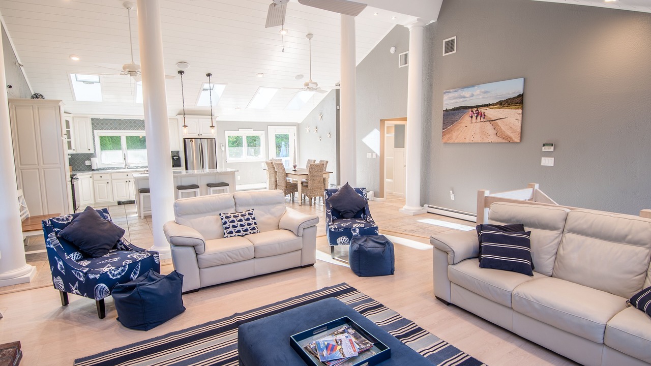 Photo of Livingroom in Mashpee