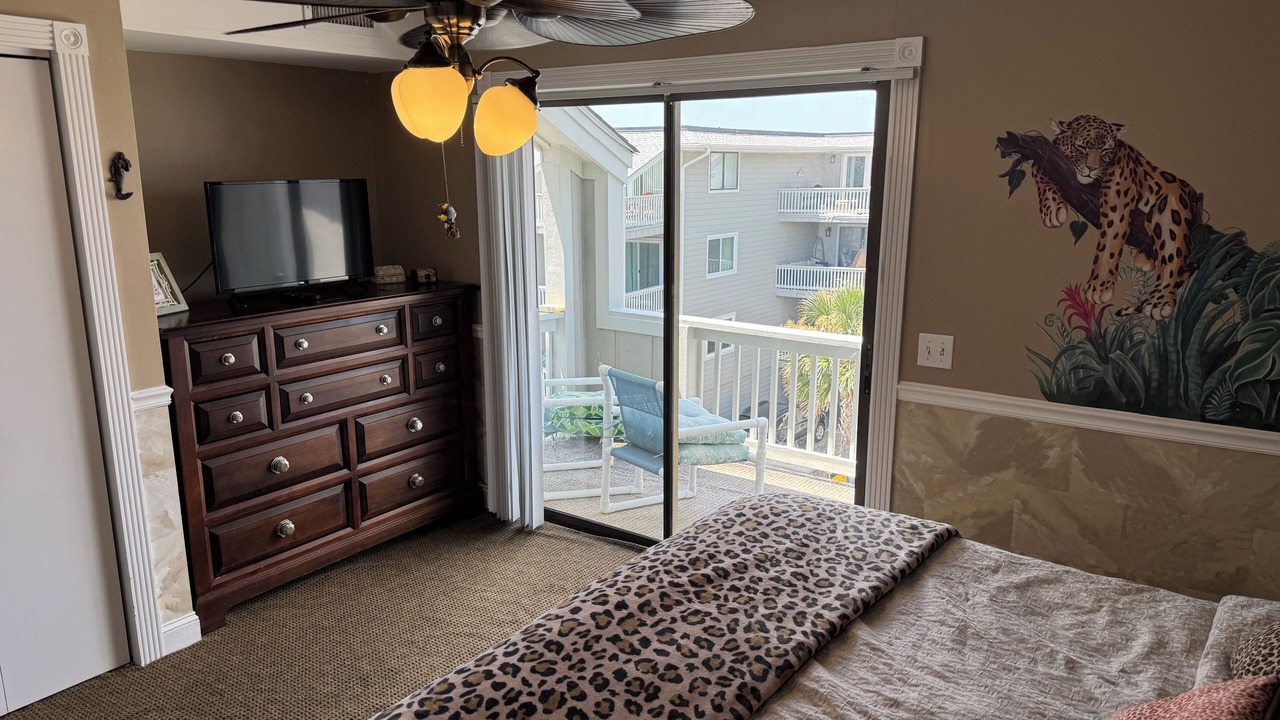 Photo of Bedroom in North Carolina Coast