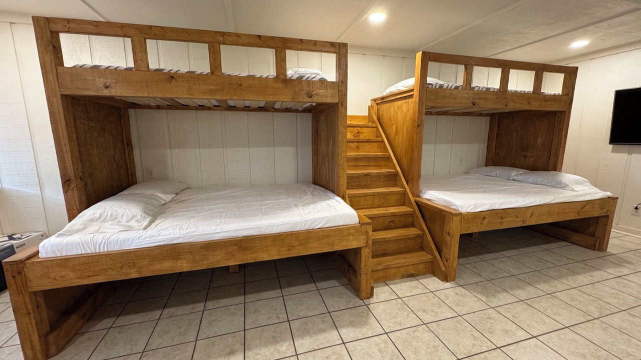 Photo of Bedroom in Gun Barrel City