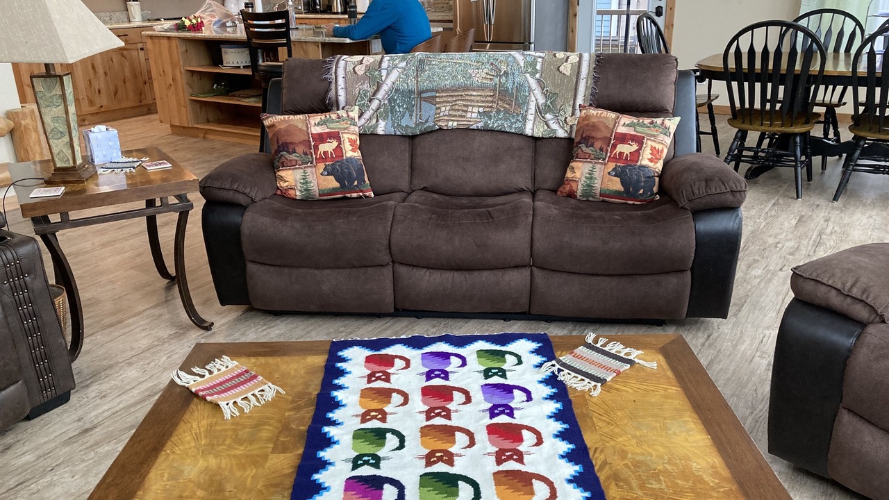 Photo of Livingroom in Diamond Lake