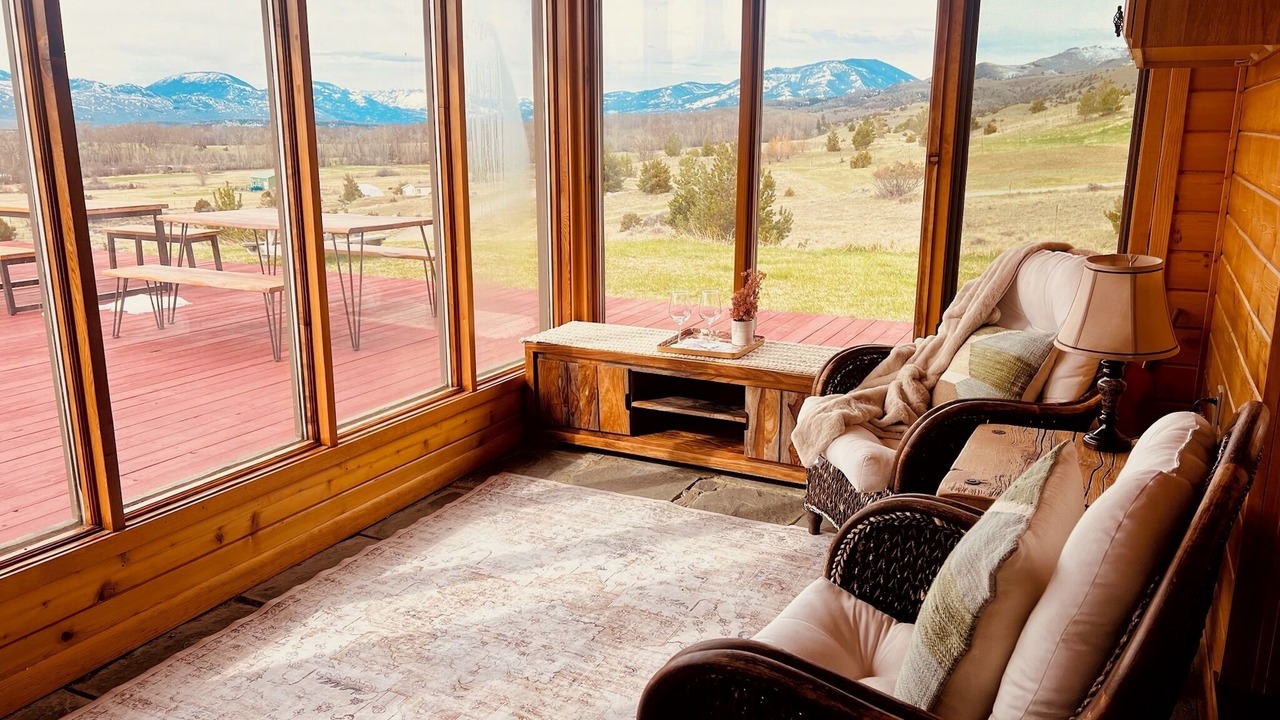 Photo of Bedroom in Emigrant