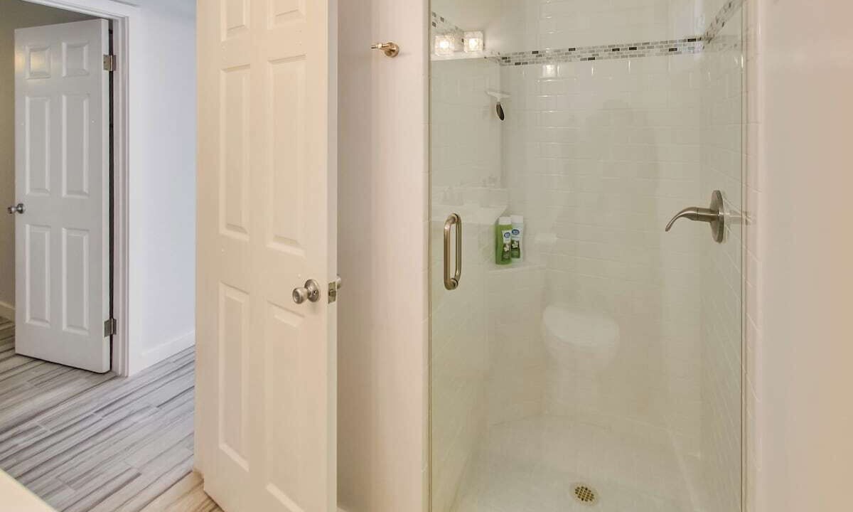 Photo of Bathroom in Mission Beach
