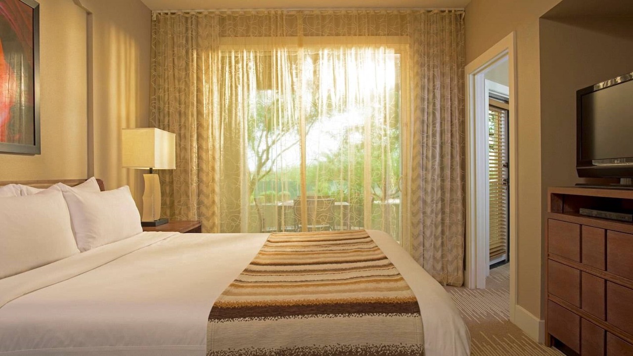 Photo of Bedroom in Desert Ridge
