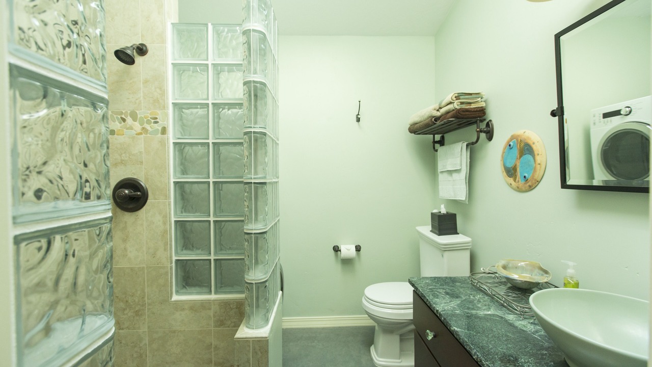 Photo of Bathroom in East End